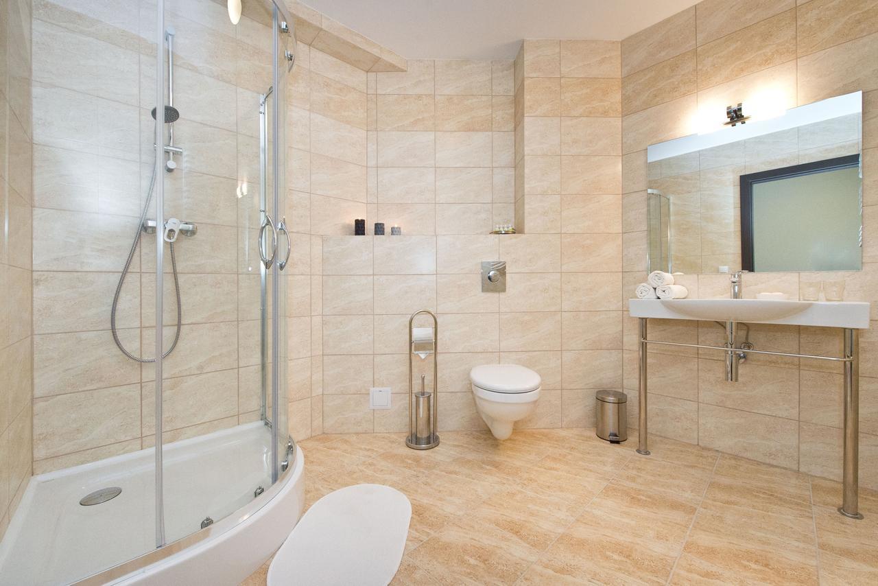 Hotel Bartnik Pszczółki Екстериор снимка